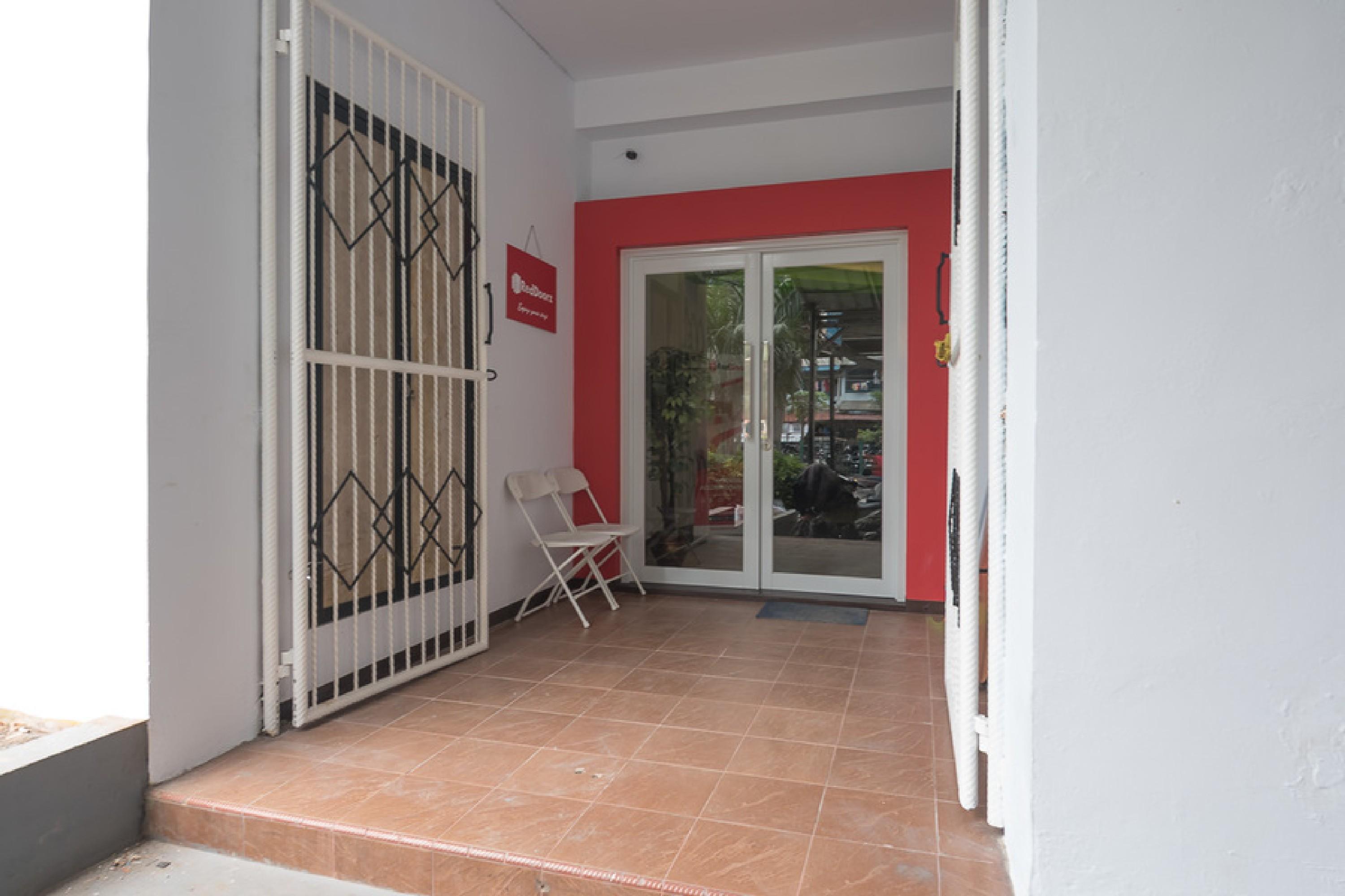 Hotel RedDoorz near ITC Mangga Dua Dżakarta Zewnętrze zdjęcie